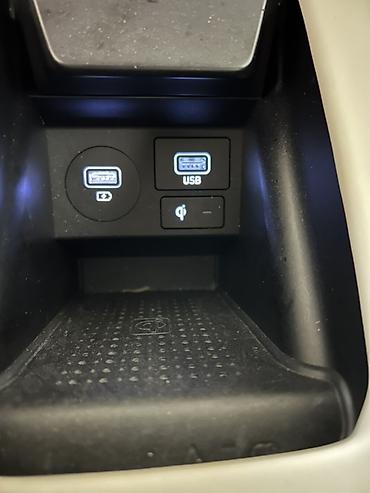 Солнцезащитные шторки и зонты: Ролл-шторка, Б/у — 6