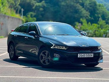 kaiyi e5: Kia K5: 2021 г., Седан — 1
