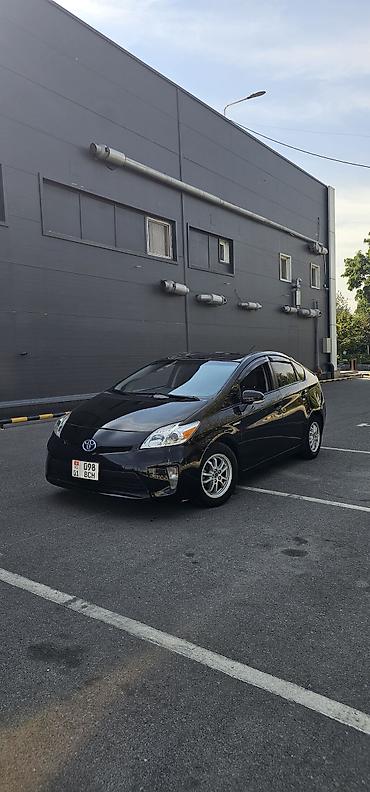 Toyota Prius: 2012 г., 1.8 л, Вариатор, Гибрид, Хэтчбэк
