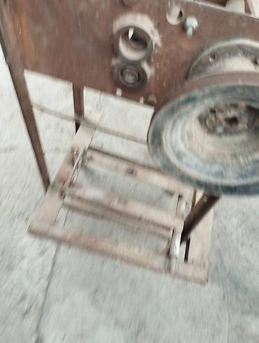 Колье: Металлический станок/механизм с загрузочным лотком и приводным узлом — 27