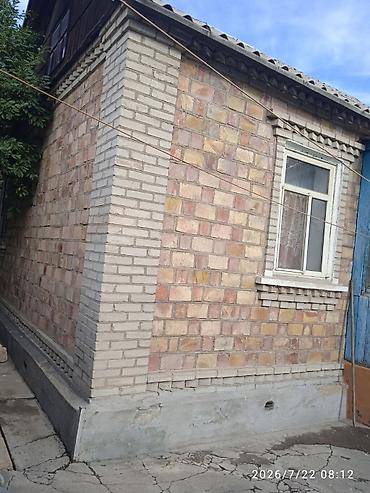 кирпичный квартира: Продаётся жилой дом с хозяйственным двориком(улица.Боталиева дом 249) — 1
