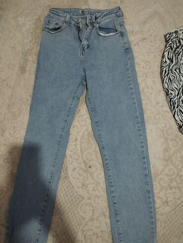 джинсы модные: Джинсы и брюки, цвет - Голубой, Новый