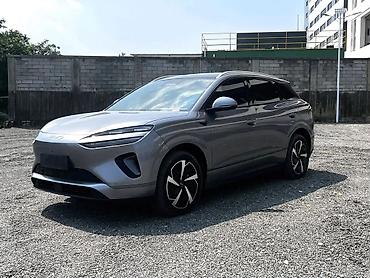 12000: BYD : 2025 г. — 1