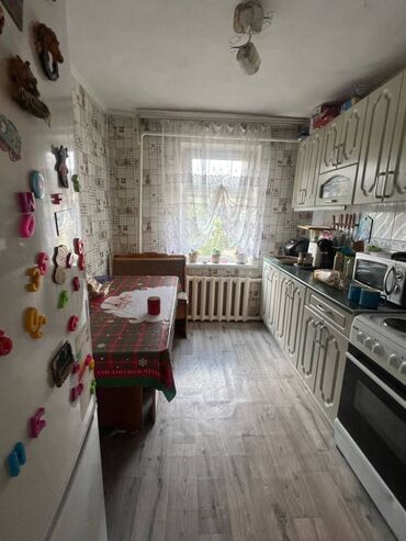 элитный дом ош: Дом, 70 м², 4 комнаты, Агентство недвижимости, Старый ремонт