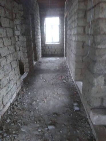 Həyət evləri və villaların satışı: 4 otaqlı, 142 kv. m, Təmirsiz — 2