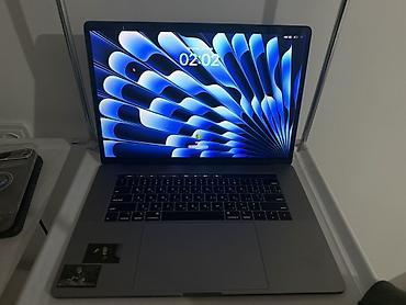 Ноутбуки Apple (MacBook): MacBook Pro 15 2018 • Intel Core i7 2.2 GHz 6-ядерный • 16 GB RAM — 1