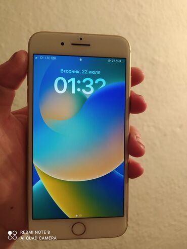 за сколько можно продать айфон 8 бу: IPhone 8 Plus, Б/у, 64 ГБ, Золотой, Чехол, Кабель, 83 %