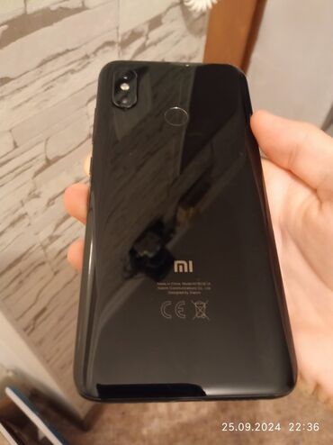 mi note 8: Xiaomi, Mi 8, Б/у, 64 ГБ, цвет - Черный, 2 SIM