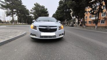 chevrolet cruze 2021 qiymeti: Chevrolet Cruze: 1.4 l | 2013 il | 280000 km Sedan