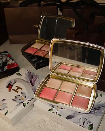 Палетка для лица Hourglass Ambient Lighting Edit (лимитированная