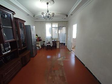 bakıda ev satışı: Bakı, 7-ci mikrorayon, 2 otaqlı, Köhnə tikili, m. Azadlıq Prospekti, 60 kv. m — 3
