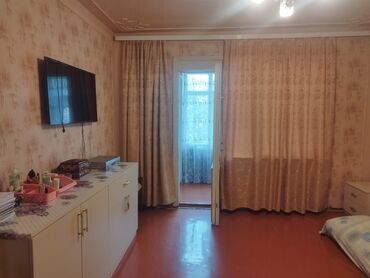 Otaqların uzunmüddətli kirayəsi: Kirayə üçün ayrıca otaq və mətbəxli mənzil təsviri - Yataq otağı: tək — 12