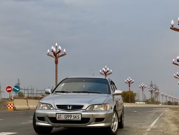 хюндай сонота: Honda Accord: 2002 г., 2 л, Механика, Бензин, Седан