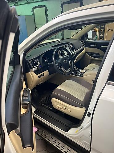 highlander 2017: Toyota Highlander: 2016 г., 3.5 л, Автомат, Бензин, Кроссовер — 6