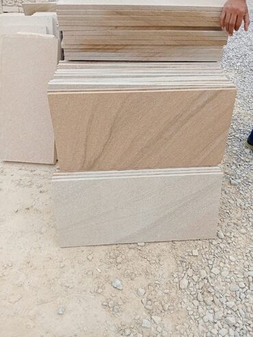 Ağlay: 4 manatdan başlayan qiymetler bütün növ ağlay daşlari elaqe saxliya — 21