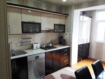 Köhnə tikili: Bakı, 3 otaqlı, Köhnə tikili, 80 kv. m — 4