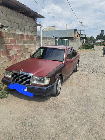 лупарик мерс цена: Автомобиль Mercedes-Benz E-класса (W124) седан, выполненный в