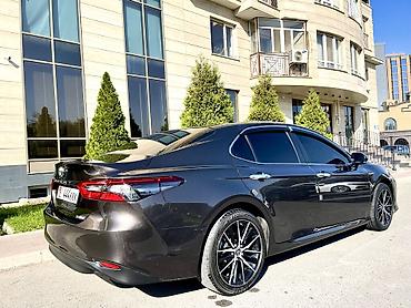 prius plus: Toyota Camry: 2022 г., 2.5 л, Вариатор, Гибрид, Седан — 5