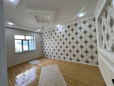 Həyət evləri və villaların satışı: Binəqədi qəs. 3 otaqlı, 90 kv. m, Yeni təmirli — 4