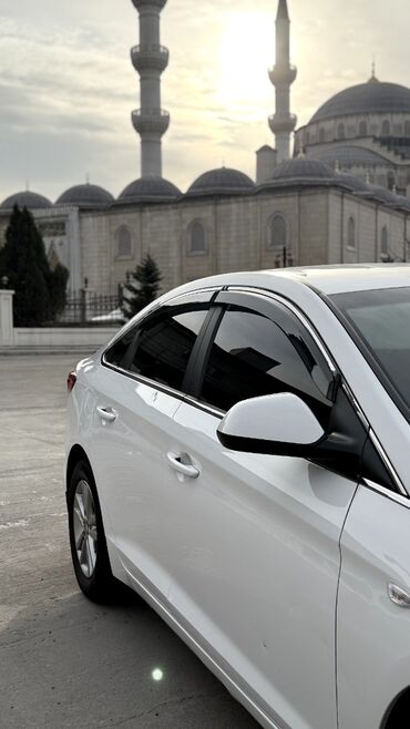 Hyundai: Hyundai Sonata: 2018 г., 0.2 л, Автомат, Газ, Седан — 25
