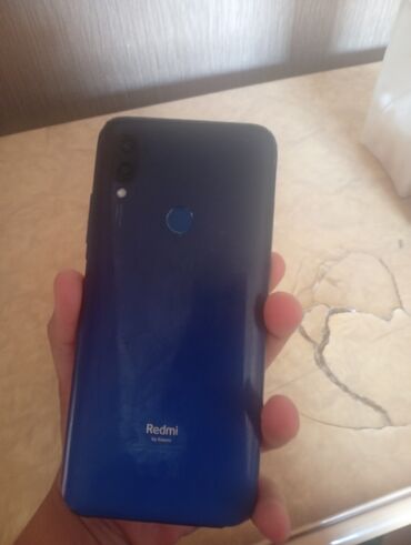 Redmi7 sadece ekreni siniğdi yandirma yeri dusub 32 GB