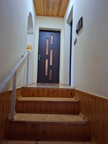 Həyət evləri və villaların satışı: Həyətyanı sahəsi olan fərdi ev - Həyətdə avtomobil üçün dayanacaq — 8