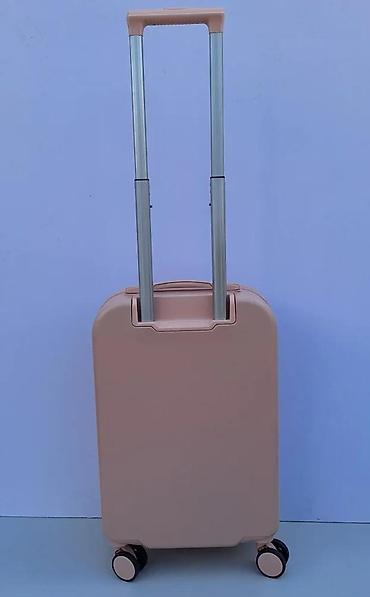 Putni koferi i torbe: Kofer za putovanja – Cinnamoroll dizajn, ružičasta boja - Tvrda — 6