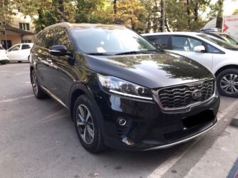 обмен машинами с доплатой: Kia Sorento: 2019 г., 2 л, Автомат, Дизель, Кроссовер