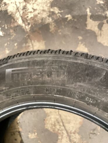 Шины: Шины 225 / 65 / R 17, Лето, Б/у, Комплект, Легковые, США, Pirelli