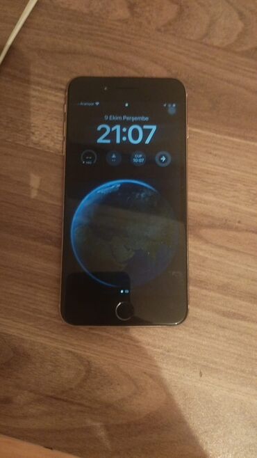 Apple iPhone: IPhone 8 Plus, 64 GB