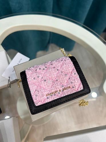 Другие сумки: Мини-сумочка Charles&Keith
Оригинал 🇺🇸 — 1