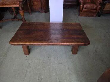 Stilski klub stolovi: Masiva tezak sto puno drvo hrast. Duzina 140 cm Sirina 80 cm Visina 45 — 1