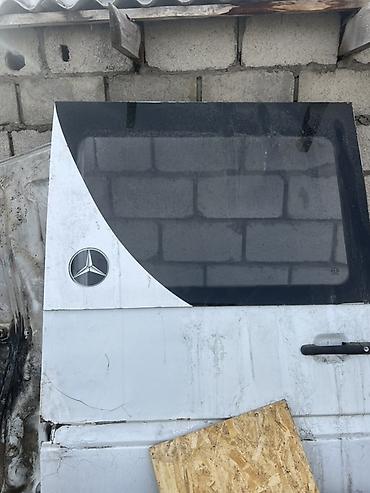 Другие детали кузова: Разбор на запчасти: грузопассажирский Mercedes-Benz Sprinter 313 2.2 — 2
