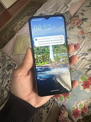 qiriq ekran: Oukitel ekranı çatdı problemi yoxdu — 3