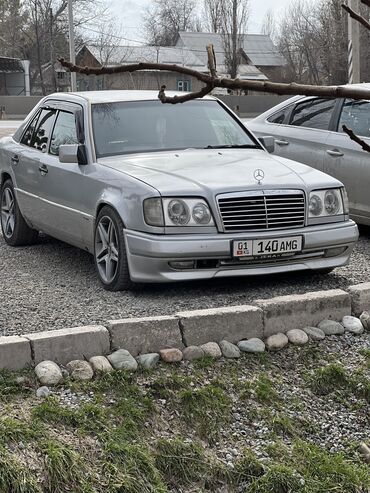 колонки динамика: Mercedes-Benz E 320: 1993 г., 3.2 л, Автомат, Бензин, Седан