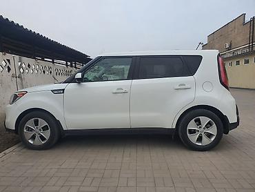 11000: Kia Soul: 2016 г., 1.6 л, Автомат, Бензин, Минивэн — 7