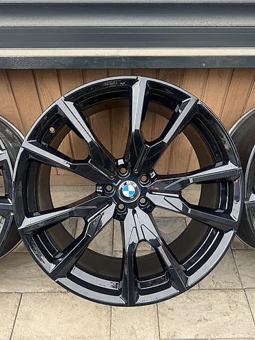 дамкрат авто: Литые Диски R 22 BMW, Комплект, отверстий - 5, Б/у — 6