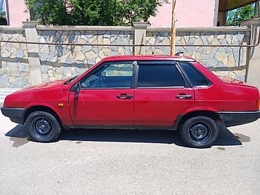 maşın vaz: VAZ (LADA) 21099: 1.5 l | 1993 il 525166 km Sedan — 1