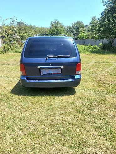 Kia: Kia Carnival: 2.9 l | 2002 il Van/Minivan — 15
