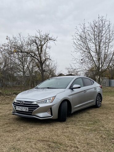 Hyundai: Hyundai Elantra: 2 l | 2019 il Sedan — 7