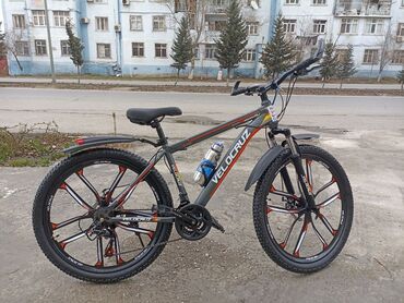 Велосипеды: Новый Городской велосипед Velocruz, 26", скоростей: 21, Самовывоз, Бесплатная доставка, Платная доставка