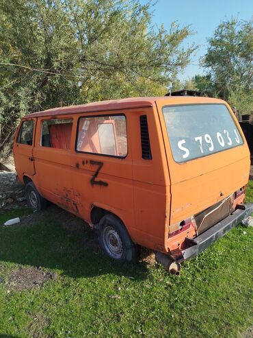 шины бу r14: Volkswagen Transporter: 1985 г., Дизель, Бус