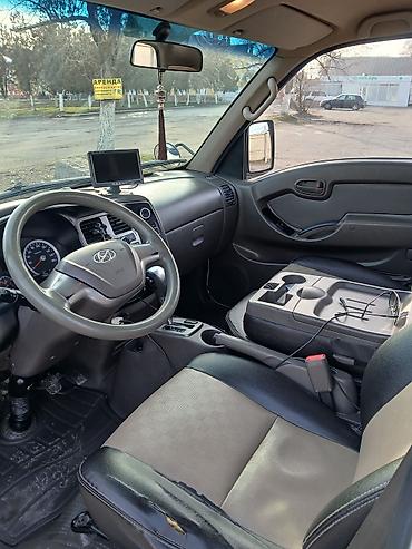 Транспорт: Hyundai Porter II бортовой малотоннажный грузовик - Кузов: бортовая — 9