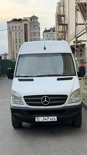 Жеңил жүк ташуучу унаа, Mercedes-Benz, Колдонулган — 1