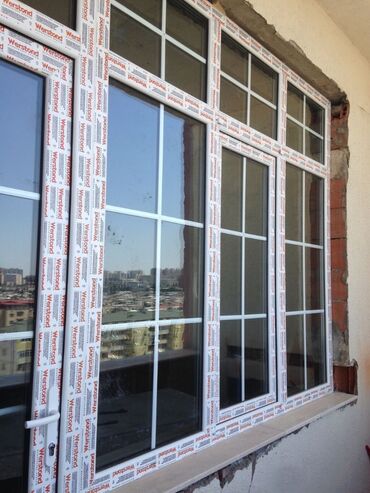 Digər tikinti materialları: Şüşə ara kesme Ofis Cafe Bank ve diger obyektler üçün şüşe — 17