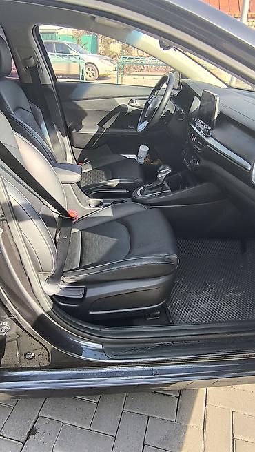 Kia: Kia K3: 2019 г., 1.6 л, Вариатор, Бензин, Седан — 17