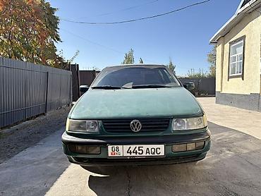 8: Volkswagen Passat: 1993 г., 1.8 л, Механика, Бензин, Седан — 1