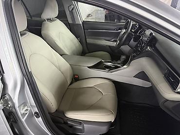 Toyota: Toyota Camry: 2021 г., 2.5 л, Автомат, Гибрид, Седан — 8