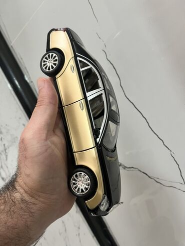 шпионский набор для детей: Metall model avtomobil – sedan tipli, iki rəngli (qara/qızılı) korpus