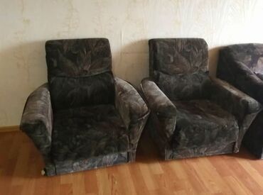 сервиз чайный б у в Кыргызстан | НАБОРЫ ПОСУДЫ: Продаю мебель б/у, диван, 2 кресла, комод, Самовывоз